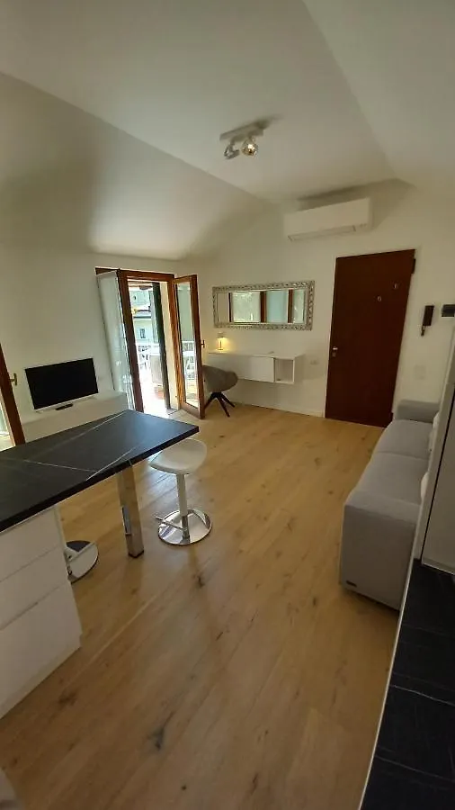 Apartament Una Magnolia In Cademartori Blevio Włochy